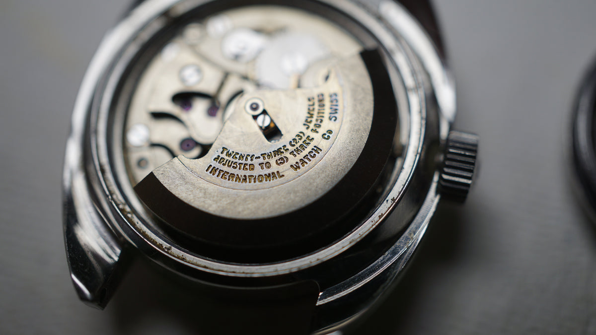 IWC International Watch Co. Ref. R 4406 — Automatic | 26 mm | Circa 1970 woman Fama Elegance
