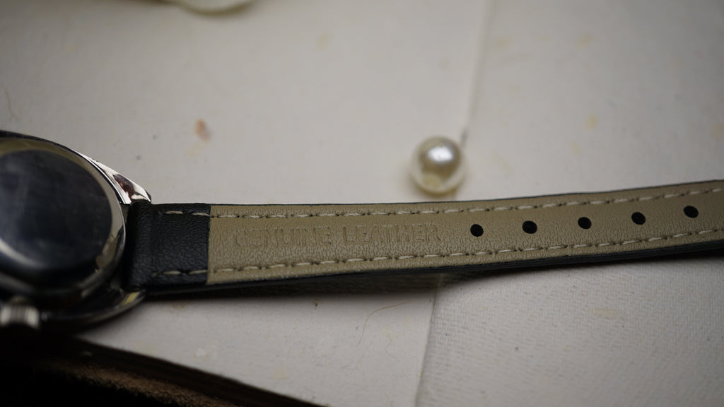 IWC International Watch Co. Ref. R 4406 — Automatic | 26 mm | Circa 1970 woman Fama Elegance