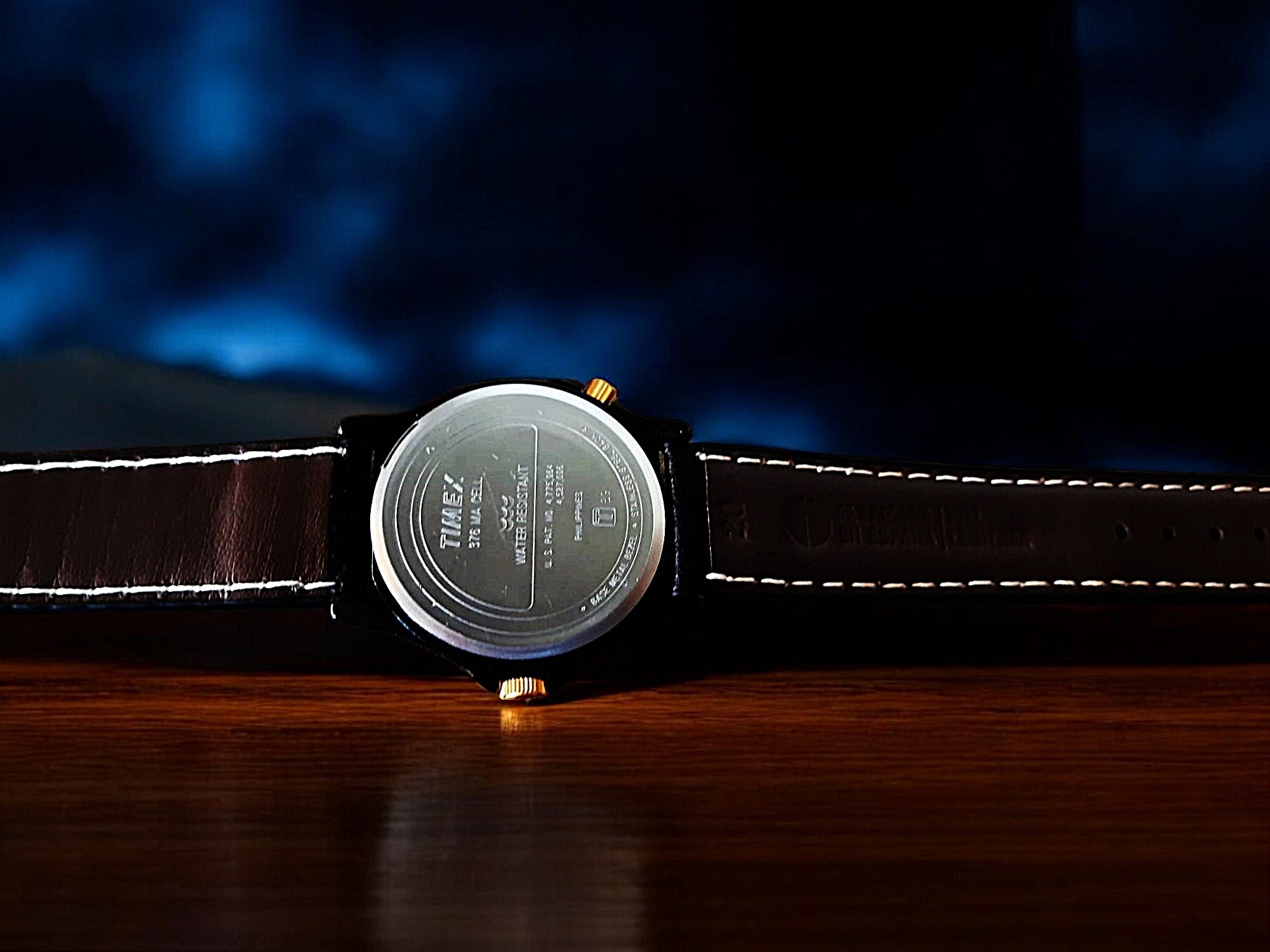 Timex Indiglo – Elegância e Resistência em um Só Relógio compass