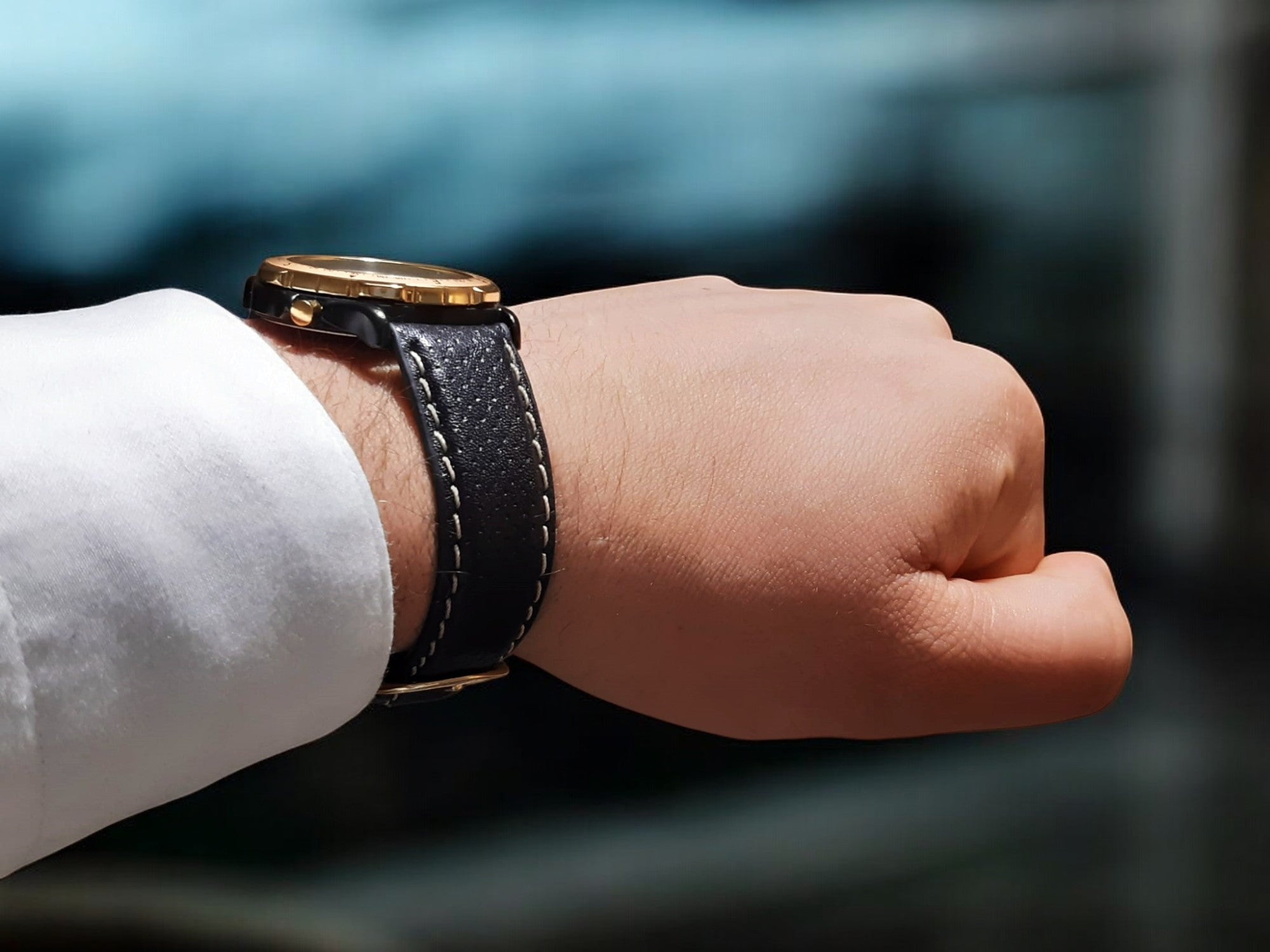 Timex Indiglo – Elegância e Resistência em um Só Relógio compass