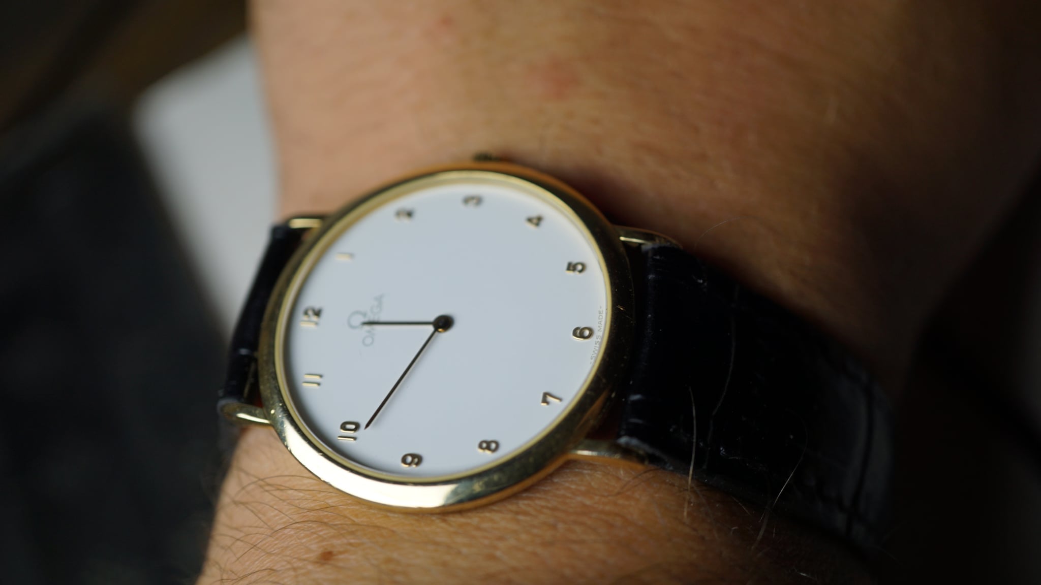 Omega de vile the classic gold hands Fama Elegance